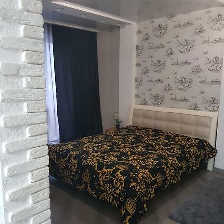Стильные Аппартаменты На Новых Домах Kharkov Ngoại thất bức ảnh