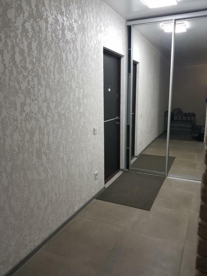 Стильные Аппартаменты На Новых Домах Kharkov Ngoại thất bức ảnh